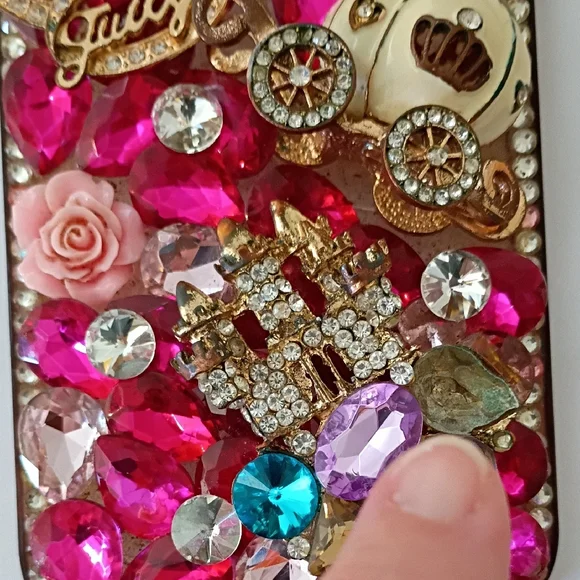 Juicy Couture Pink and Gold Embellished Phone Case - Picture 6 of 14